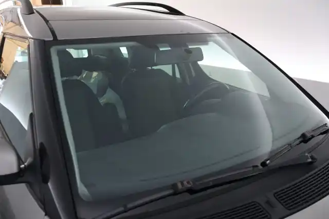 Beige Tila-auto, Skoda Roomster – MEY-404