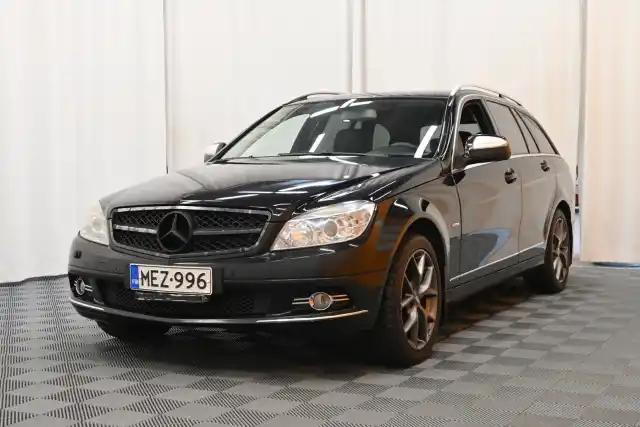 Musta Farmari, Mercedes-Benz C – MEZ-996