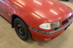 Punainen Henkilöauto, Opel Astra – MIH-840, kuva 21