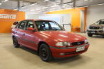 Punainen Henkilöauto, Opel Astra – MIH-840, kuva 1
