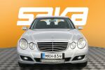 Harmaa Sedan, Mercedes-Benz E – MKH-834, kuva 2