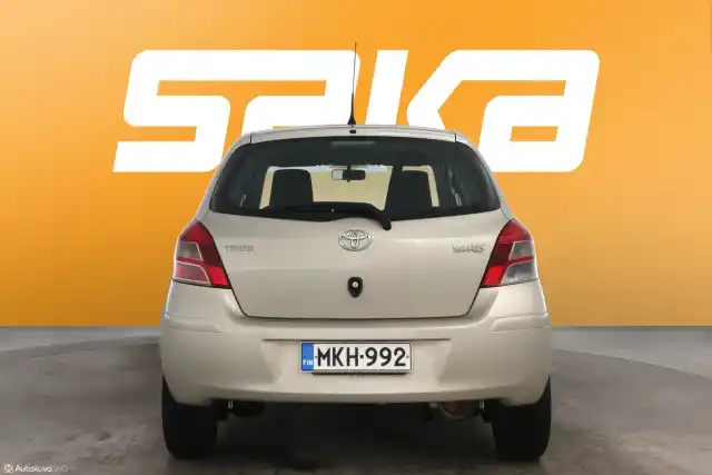 Hopea Viistoperä, Toyota Yaris – MKH-992