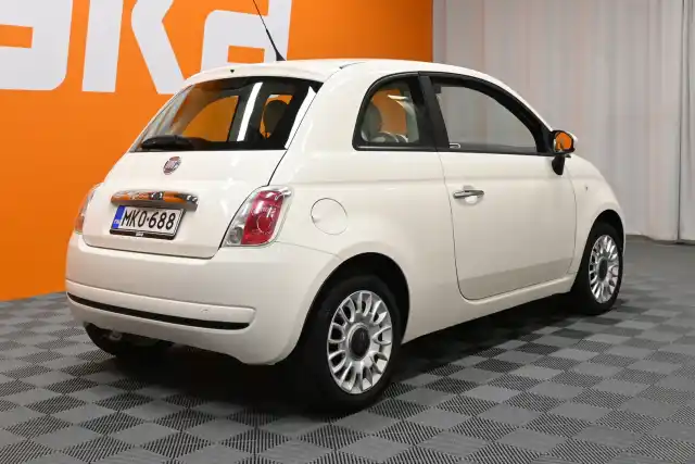 Valkoinen Viistoperä, Fiat 500 – MKO-688