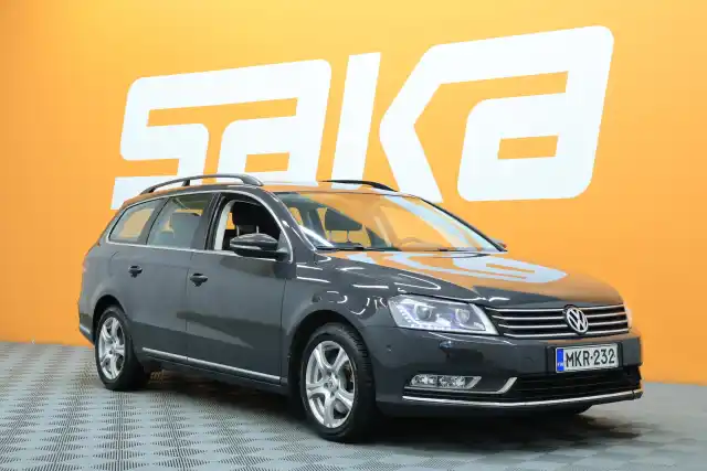 Harmaa Farmari, Volkswagen Passat – MKR-232