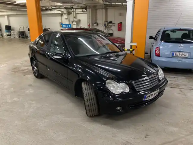 Mercedes-Benz C