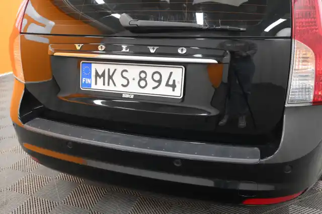 Musta Farmari, Volvo V50 – MKS-894