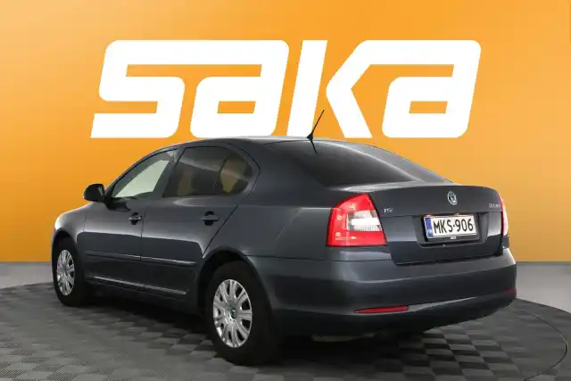 Harmaa Viistoperä, Skoda Octavia – MKS-906