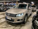 Ruskea (beige) Maastoauto, Volkswagen Tiguan – MKT-499, kuva 2