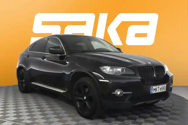 Musta Maastoauto, BMW X6 – MKT-690