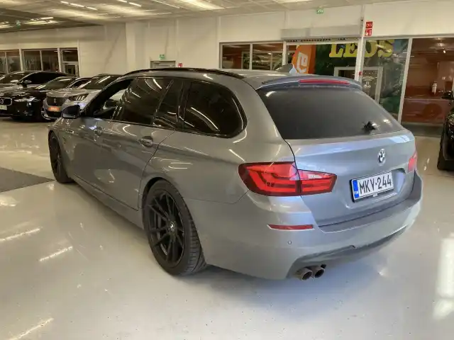 Harmaa Farmari, BMW 525 – MKV-244