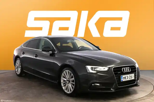 Harmaa Viistoperä, Audi A5 – MKX-261