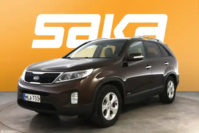 Ruskea Maastoauto, Kia Sorento – MLA-703