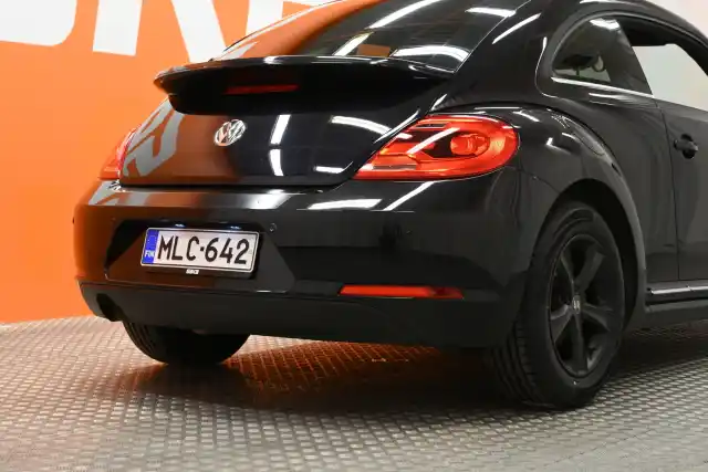 Musta Viistoperä, Volkswagen Beetle – MLC-642