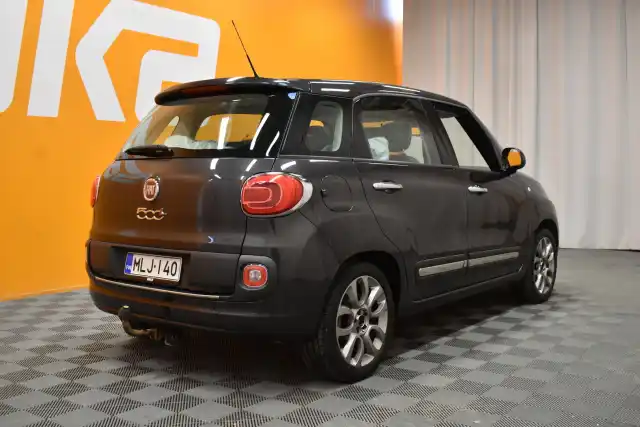 Harmaa Tila-auto, Fiat 500L – MLJ-140