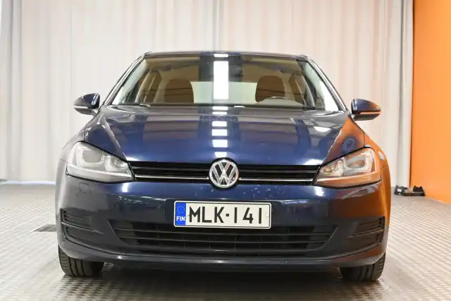 Sininen Viistoperä, Volkswagen Golf – MLK-141