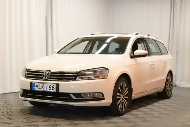 Valkoinen Farmari, Volkswagen Passat – MLK-166