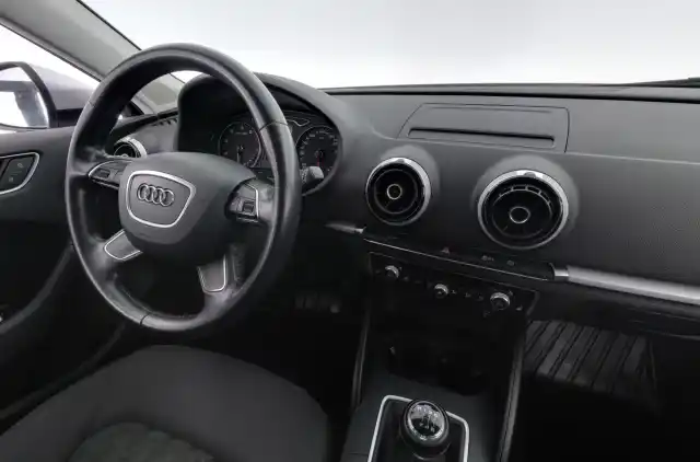 Hopea Viistoperä, Audi A3 – MLL-527