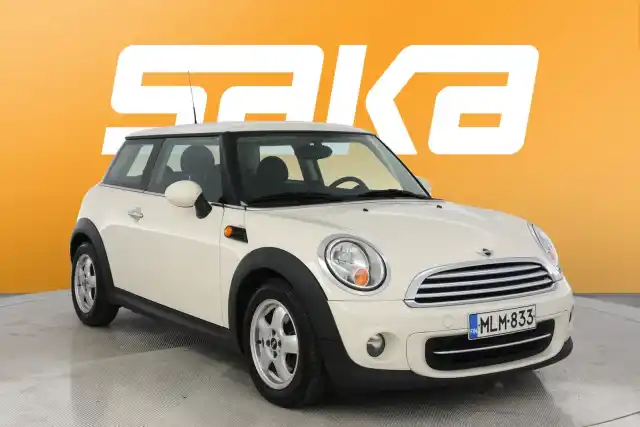 Valkoinen Viistoperä, Mini Cooper – MLM-833