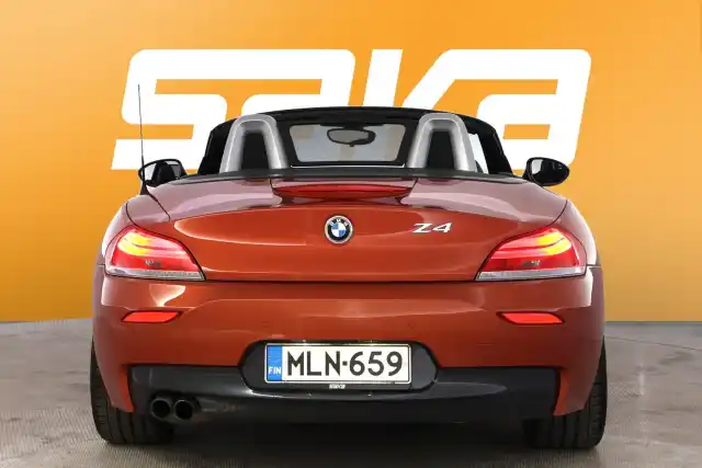 Oranssi Avoauto, BMW Z4 – MLN-659
