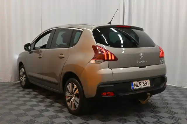 Harmaa Viistoperä, Peugeot 3008 – MLR-391