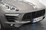 Harmaa Maastoauto, Porsche Macan – MLR-903, kuva 10