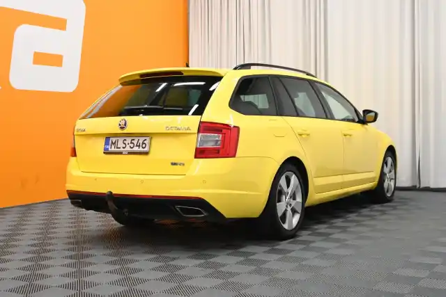 Keltainen Farmari, Skoda Octavia – MLS-546