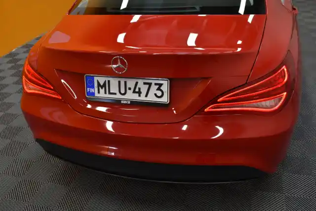 Punainen Coupe, Mercedes-Benz CLA – MLU-473
