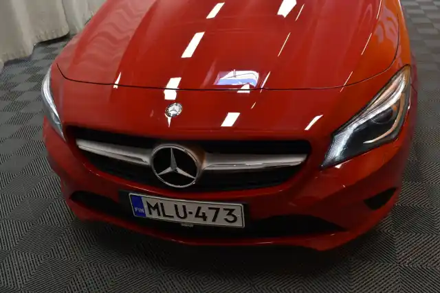 Punainen Coupe, Mercedes-Benz CLA – MLU-473