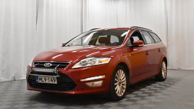 Punainen Farmari, Ford Mondeo – MLV-149