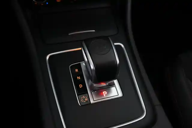 Harmaa Coupe, Mercedes-Benz CLA 45 AMG – MLV-329