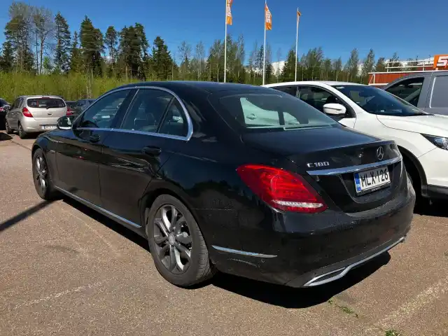 Musta Sedan, Mercedes-Benz C – MLX-126
