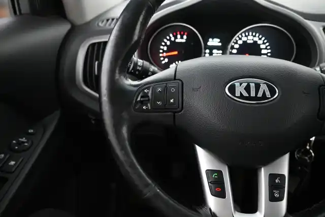 Hopea Maastoauto, Kia Sportage – MLX-578