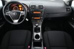 Hopea Farmari, Toyota Avensis – MLY-277, kuva 13