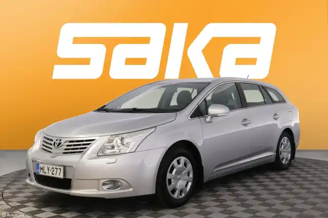 Hopea Farmari, Toyota Avensis – MLY-277
