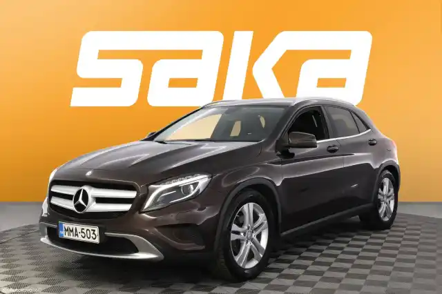 Ruskea (beige) Maastoauto, Mercedes-Benz GLA – MMA-503