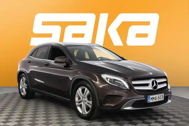 Ruskea (beige) Maastoauto, Mercedes-Benz GLA – MMA-503