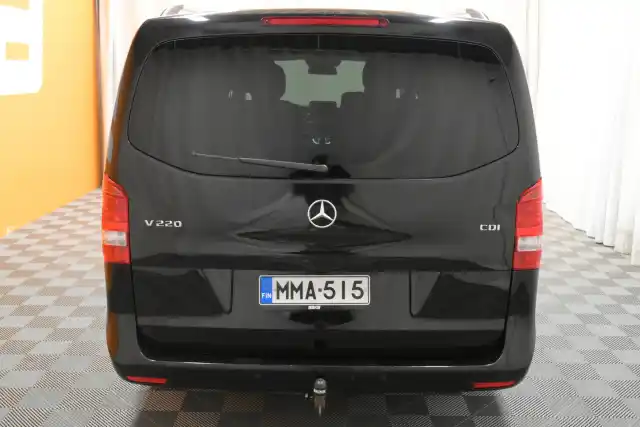 Musta Tila-auto, Mercedes-Benz V – MMA-515