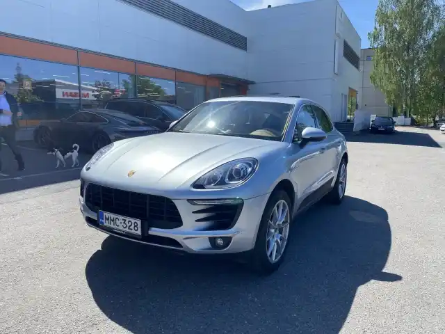 Hopea Maastoauto, Porsche Macan – MMC-328