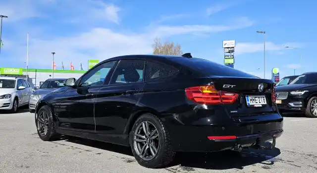 Musta Sedan, BMW 320 Gran Turismo – MME-218