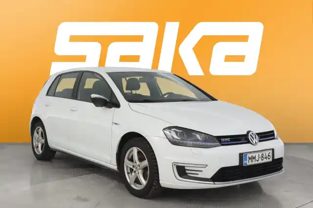 Valkoinen Viistoperä, Volkswagen Golf – MMJ-846