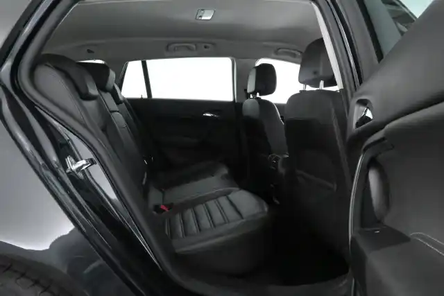 Musta Farmari, Opel Insignia – MMK-685