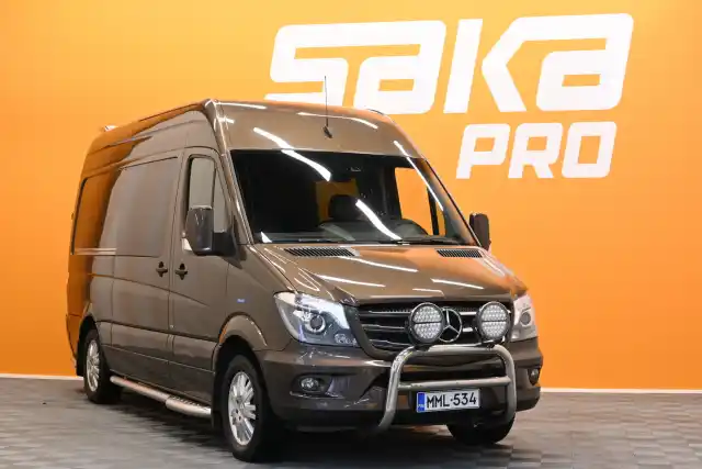 Ruskea -, Mercedes-Benz Sprinter – MML-534