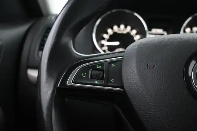 Musta Maastoauto, Skoda Yeti – MML-768