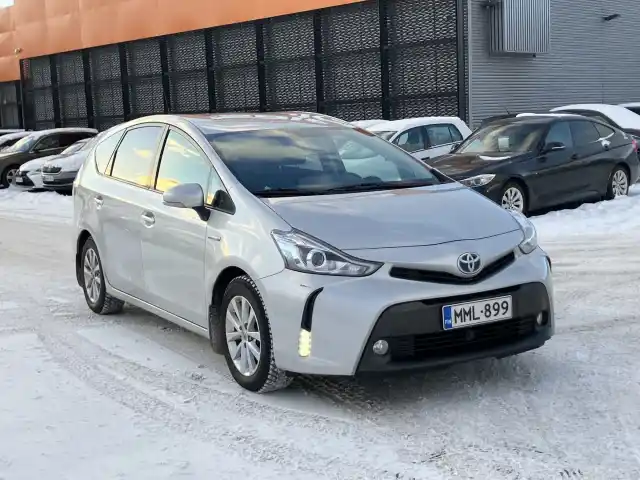 Hopea Tila-auto, Toyota Prius+ – MML-899