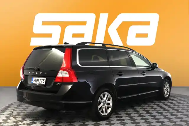 Musta Farmari, Volvo V70 – MMM-775