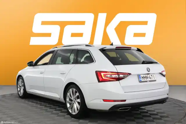 Valkoinen Farmari, Skoda Superb – MMN-471