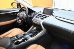 Musta Maastoauto, Lexus NX – MMN-710, kuva 11