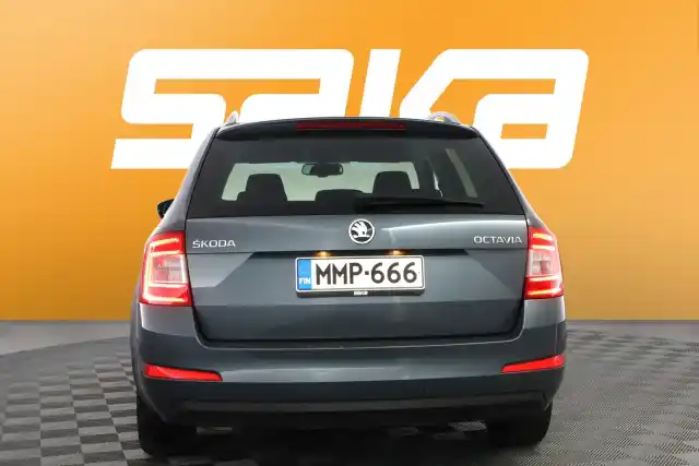 Harmaa Farmari, Skoda Octavia – MMP-666