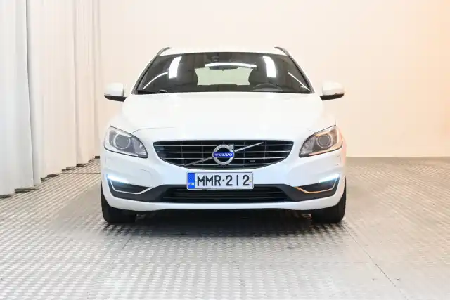 Valkoinen Farmari, Volvo V60 – MMR-212