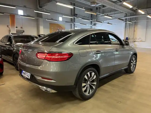 Harmaa Coupe, Mercedes-Benz GLE – MMR-742
